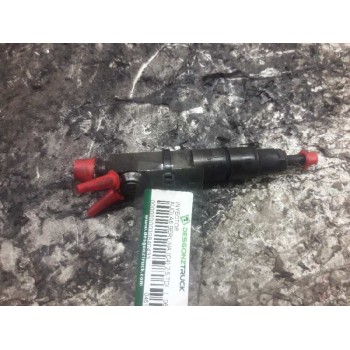 Recambio de inyector para audi a6 berlina (c4) 2.5 tdi referencia OEM IAM 046130201E  
