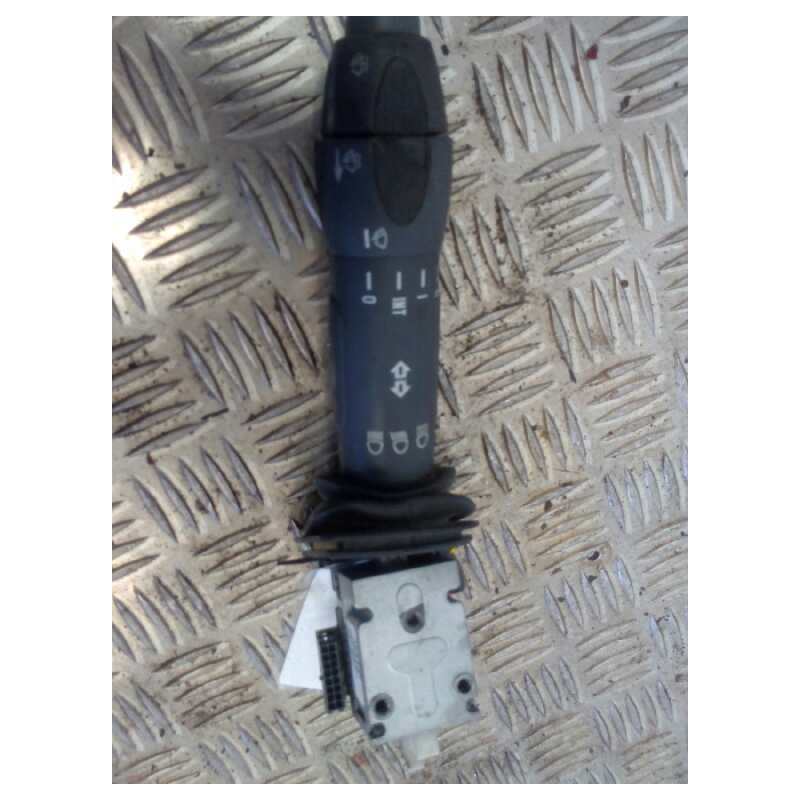 Recambio de mando intermitentes para iveco stralis (as) fsa t / fp lt 4x2 gran espacio referencia OEM IAM 41221035  