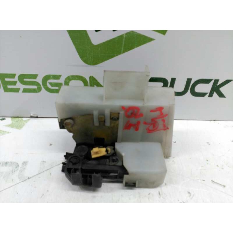 Recambio de cerradura puerta trasera izquierda para renault megane i berlina hatchback (ba0) 1.6e europa referencia OEM IAM 7701