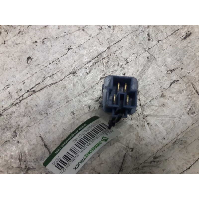 Recambio de rele para nissan primera berl./familiar (p10/w10) invitation berlina (p10) referencia OEM IAM 25230 C9970 2