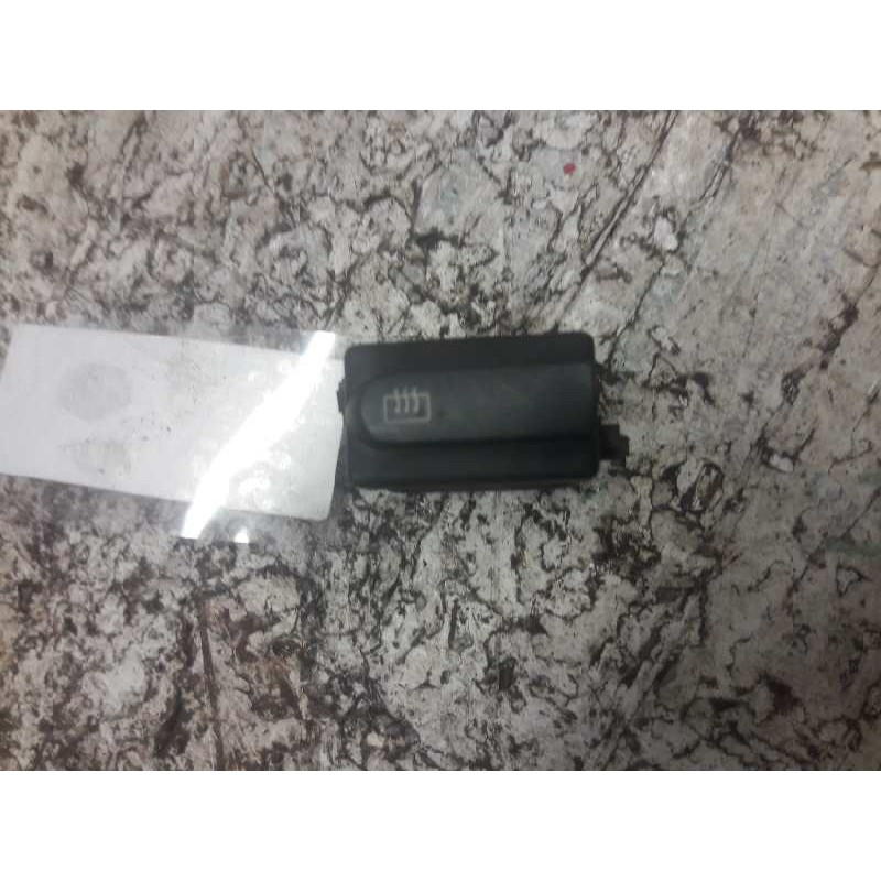 Recambio de boton antivaho para renault clio ii fase ii (b/cb0) authentique referencia OEM IAM 2648802 060037 6 PINS - Blanco