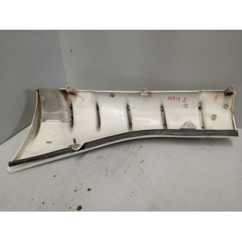 Recambio de deflector izquierdo para iveco stralis (as) 12.9 diesel referencia OEM IAM 504096163  