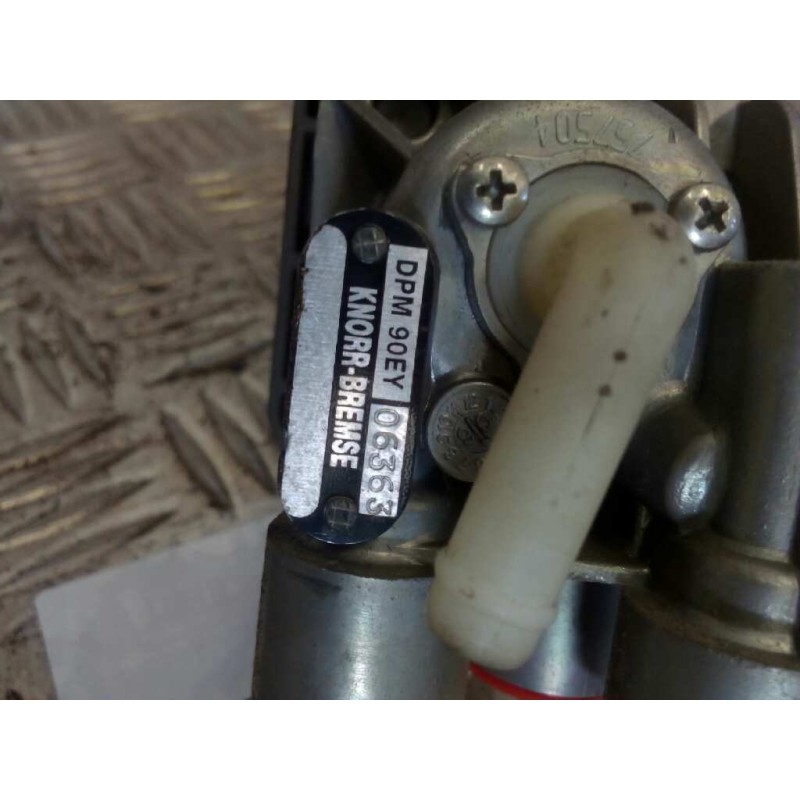 Recambio de palanca freno de mano para iveco stralis (as) fsa t / fp lt 4x2 gran espacio referencia OEM IAM DPM90EY KNORR-BREMSE - Blanco 3