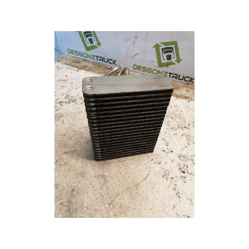 Recambio de evaporador aire acondicionado para renault megane i coupe fase 2 (da..) 1.4 16v referencia OEM IAM 3