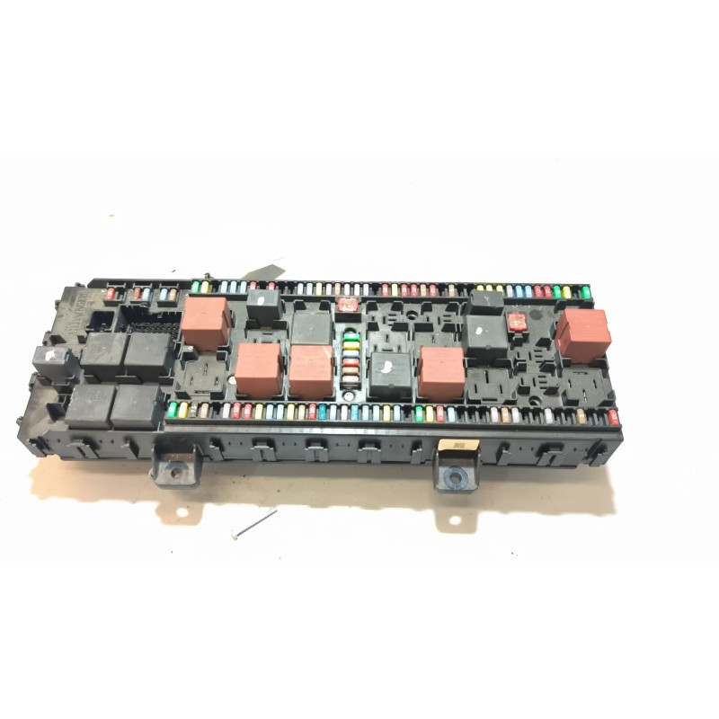 Recambio de caja reles / fusibles para renault serie t 10.8 diesel referencia OEM IAM 22619991 7422619994 
