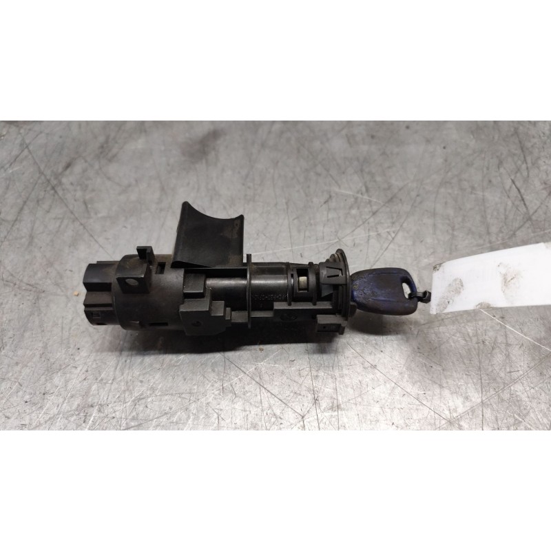 Recambio de conmutador de arranque para fiat doblo cargo (223) 1.9 jtd furg. referencia OEM IAM - Blanco 4
