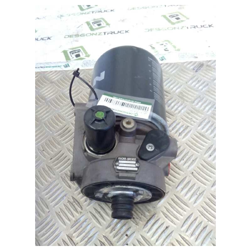 Recambio de valvula aire para man l 2000 evolution l 2000 fg llc m (largura mediana) referencia OEM IAM LA8211 81521026101 VALVU - Blanco