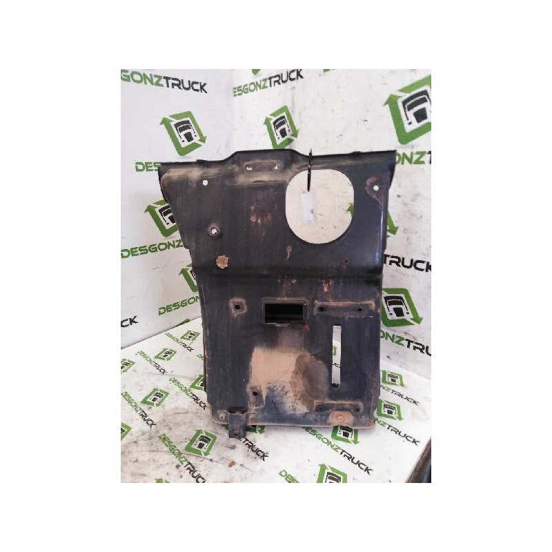 Recambio de peldaño izquierdo para scania serie p/g/r (l-clase) fsa 440 (4x2) eb largo cr 19 a referencia OEM IAM 1854227 - Blanco 2