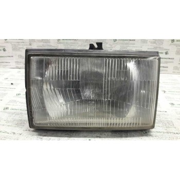 Recambio de faro izquierdo para isuzu trooper ubs 13 referencia OEM IAM   