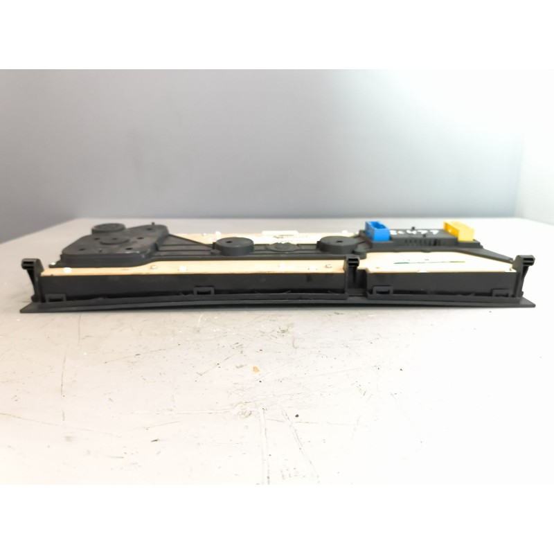 Recambio de cuadro instrumentos para renault hr .18/26 premium 01 referencia OEM IAM 5010614129 - Blanco 3