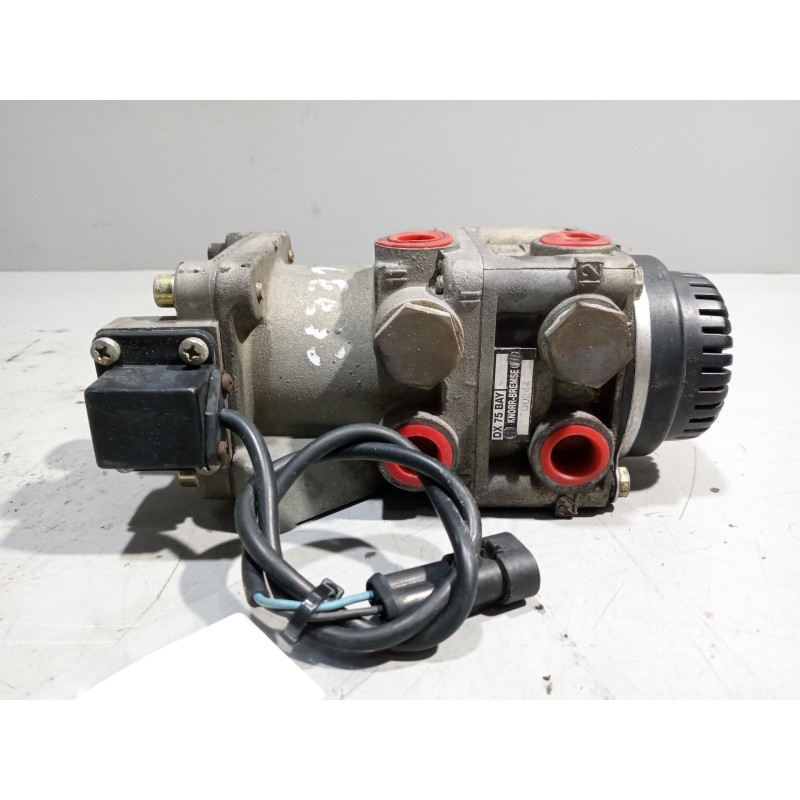 Recambio de valvula aire para iveco eurocargo 5.9 diesel referencia OEM IAM 99435640 dx75bay 500317963