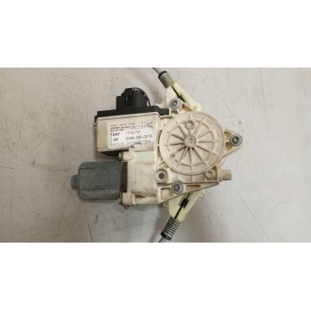 Recambio de elevalunas delantero izquierdo para daf serie xf105.xxx 12.9 diesel referencia OEM IAM 2130642  