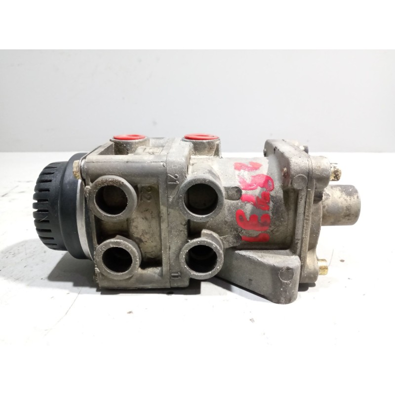 Recambio de valvula aire para iveco eurocargo 5.9 diesel referencia OEM IAM 99435640 dx75bay 500317963 - Blanco 2