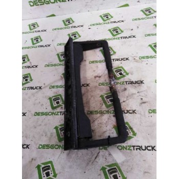 Recambio de brazo retrovisor izquierdo para renault magnum ab 2005 12.0 diesel referencia OEM IAM   