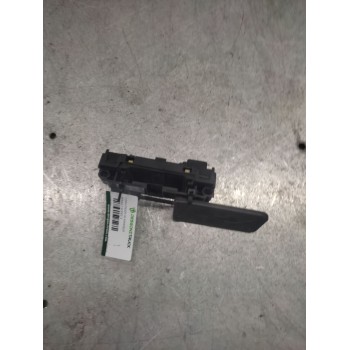 Recambio de conmutador de arranque para renault scenic ii authentique referencia OEM IAM 8200125077  S118539002B