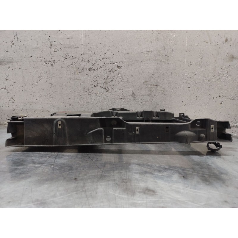 Recambio de panel frontal para citroën c3 1.4 hdi sx plus referencia OEM IAM 9641483780 2