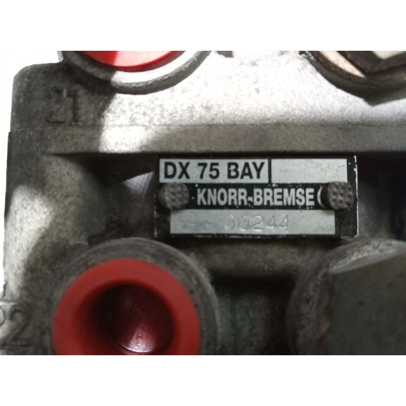 Recambio de valvula aire para iveco eurocargo 5.9 diesel referencia OEM IAM 99435640 dx75bay 500317963 - Blanco 5