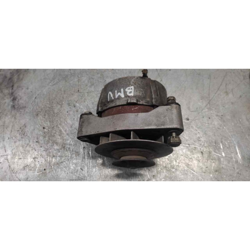 Recambio de alternador para bmw serie 7 (e23) 735i referencia OEM IAM 0120469560 14V 80A BOSCH 2