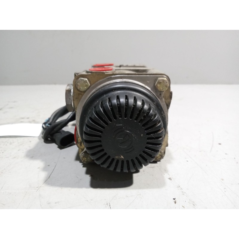 Recambio de valvula aire para iveco eurocargo 5.9 diesel referencia OEM IAM 99435640 dx75bay 500317963 - Blanco 7