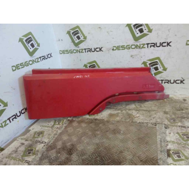 Recambio de moldura trasera cabina para volvo fh xxx fsa 4x2 low corto referencia OEM IAM   