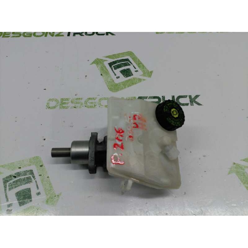 Recambio de bomba freno para peugeot 206 berlina gt referencia OEM IAM 03350884271  