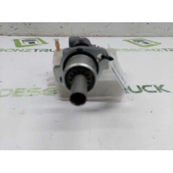 Recambio de bomba freno para peugeot 206 berlina gt referencia OEM IAM 03350884271  