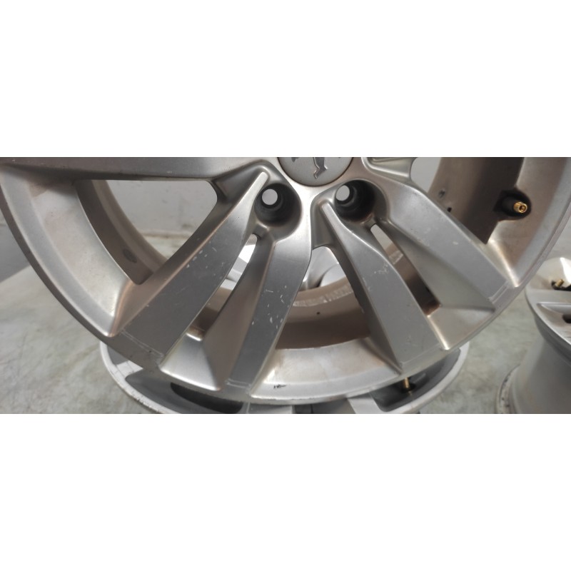 Recambio de juego llantas para peugeot 308 active referencia OEM IAM  7J X 16 CH5-44 16''-5 TORNILLOS 7