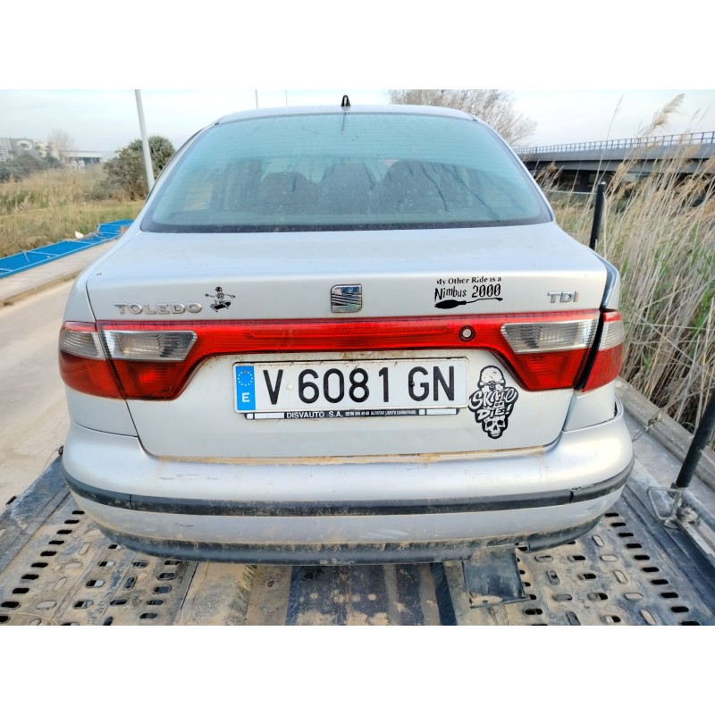 SEAT TOLEDO II (1M2)