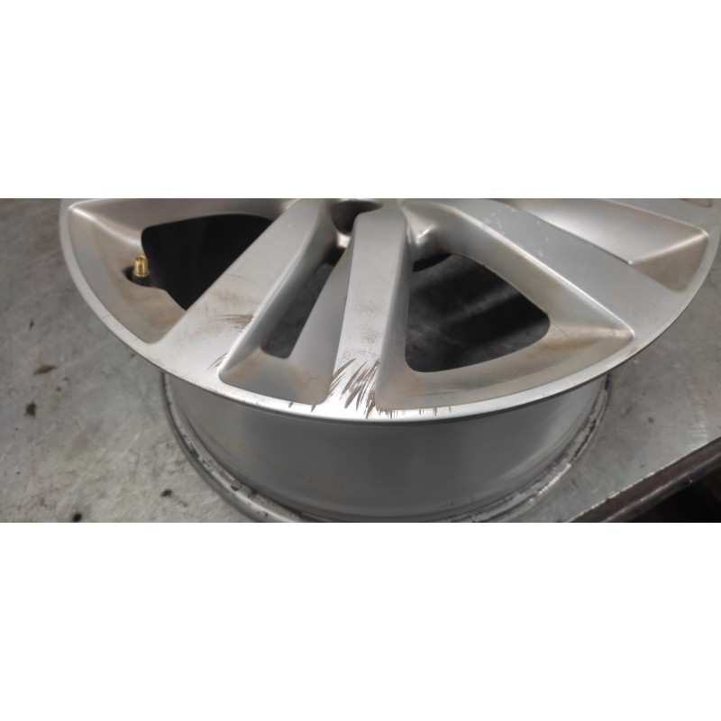 Recambio de juego llantas para peugeot 308 active referencia OEM IAM  7J X 16 CH5-44 16''-5 TORNILLOS 11