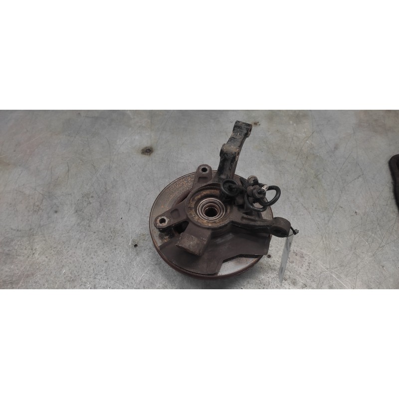 Recambio de mangueta delantera derecha para daewoo kalos 1.4 se referencia OEM IAM - Gris 2