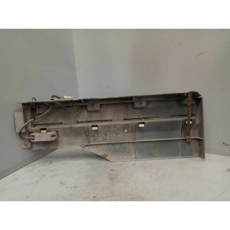 Recambio de moldura trasera cabina para daf serie xf105.460 12.9 diesel referencia OEM IAM 1291171 2