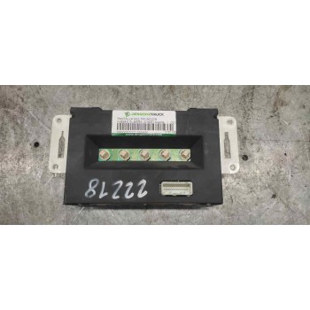 Recambio de pantalla multifuncion para nissan almera (n16/e) acenta referencia OEM IAM 21677652 NS0115732R 