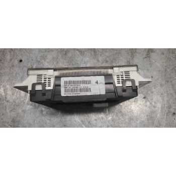 Recambio de pantalla multifuncion para nissan almera (n16/e) acenta referencia OEM IAM 21677652 NS0115732R 