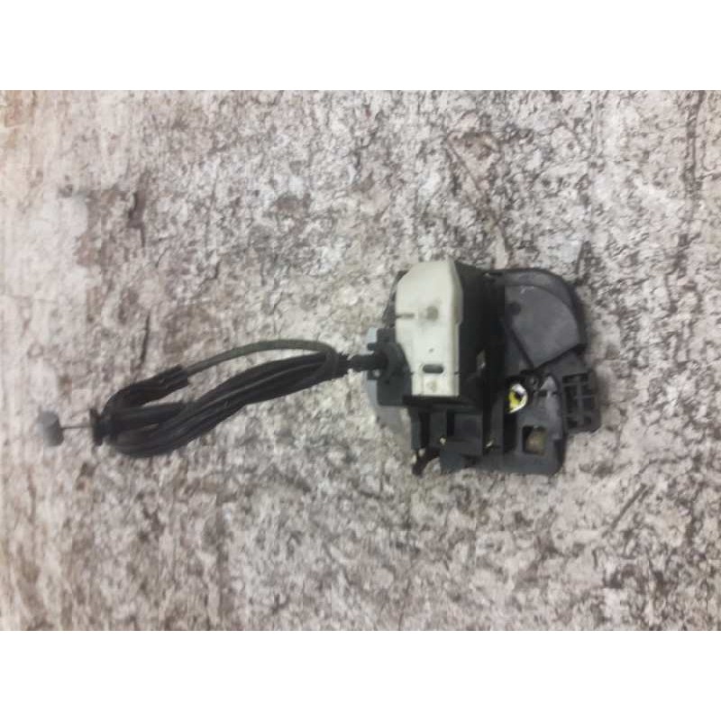 Recambio de cerradura puerta delantera izquierda para renault clio ii fase ii (b/cb0) authentique referencia OEM IAM  2 PINS 3