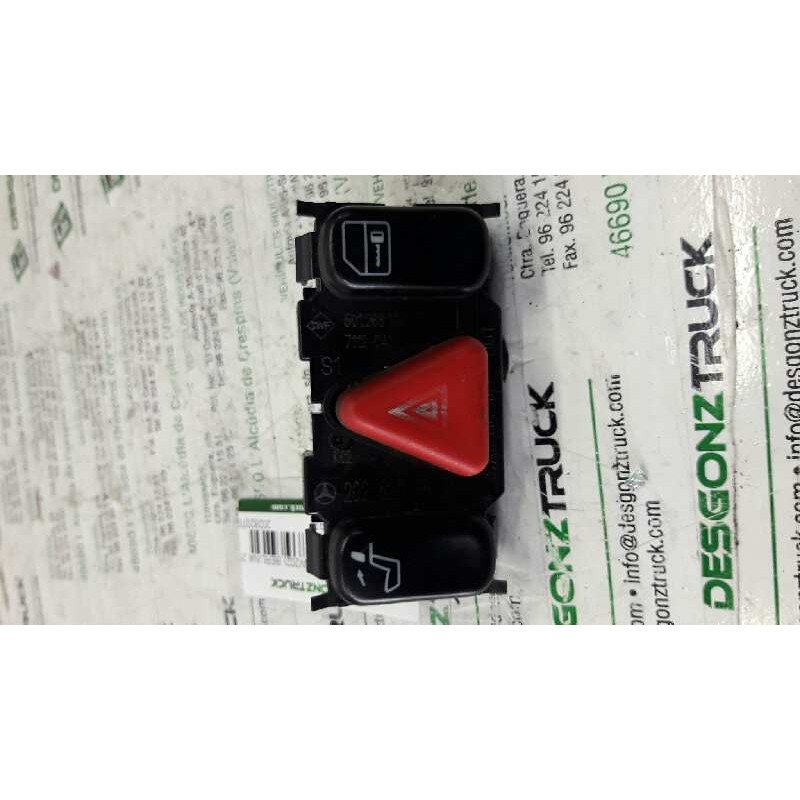 Recambio de warning para mercedes-benz clase c (w202) berlina 250 diesel (202.125) referencia OEM IAM 2028207810 CON CIERRE CENT