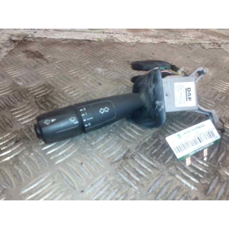 Recambio de mando intermitentes para daf serie xf105.xxx fsa 4x2 super-space-cab referencia OEM IAM 1615080  