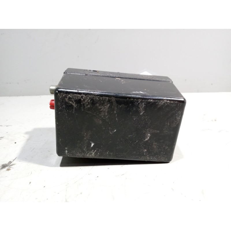 Recambio de bomba elevacion cabina para renault hr 420.18/26 premium 01  chasis 4x2 420.18 larga distancia referencia OEM IAM 50 4