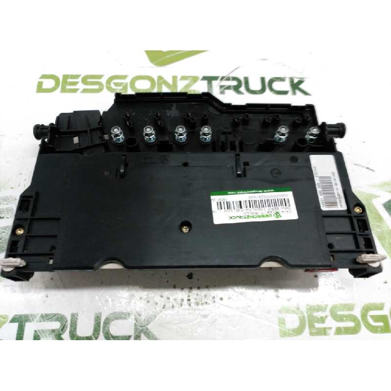 Recambio de caja reles / fusibles para bmw serie 3 berlina (e46) 320d referencia OEM IAM 18091.000.000 - Azul 3