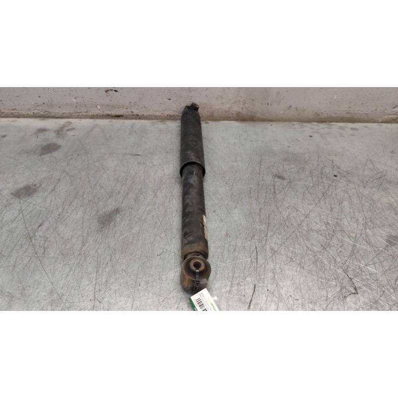 Recambio de amortiguador trasero para fiat doblo ii (152) easy referencia OEM IAM T038  