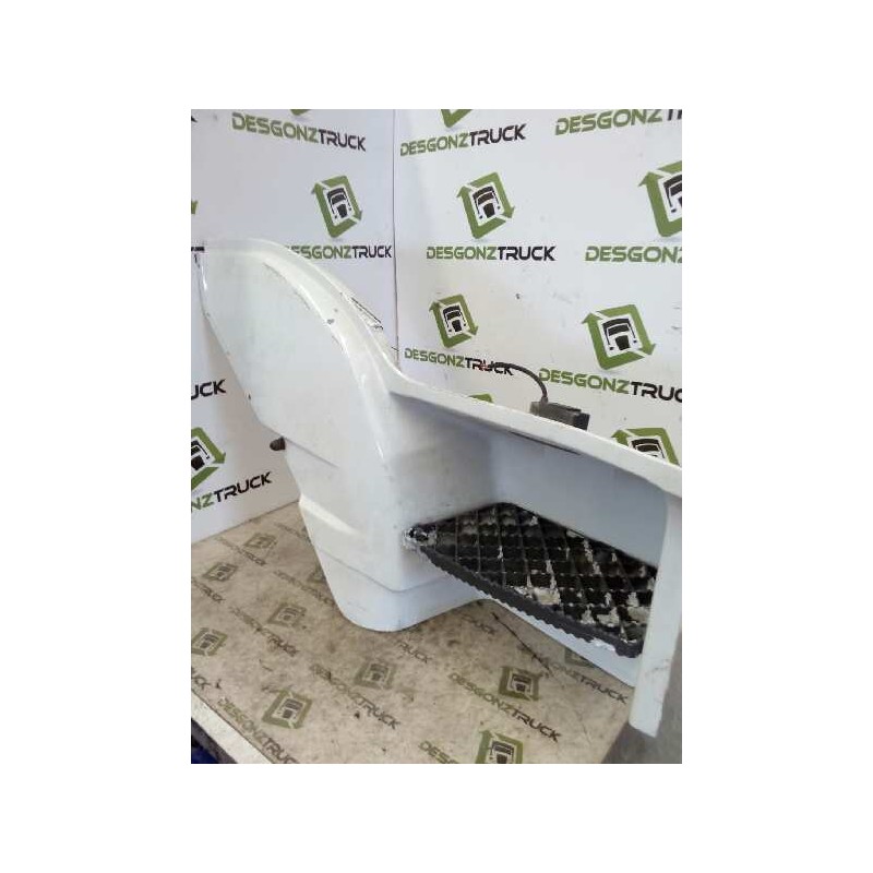 Recambio de paso rueda delantero derecho para iveco trucks eurostar ld 190 e 43 (430cv) referencia OEM IAM 8144393  