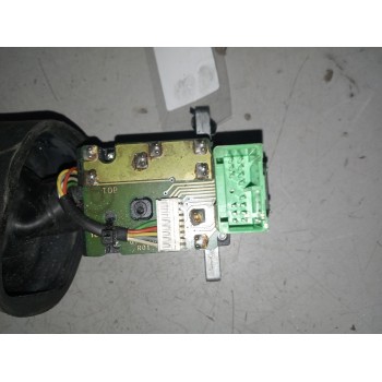 Recambio de mando intermitentes para volvo b9r 340 touring referencia OEM IAM 70351733  
