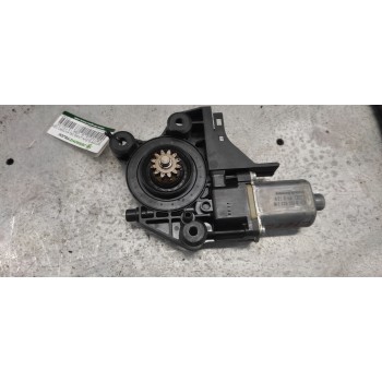 Recambio de motor elevalunas delantero derecho para ford focus lim. (cb4) 1.6 tdci cat referencia OEM IAM 0130822216 4M5T14553 