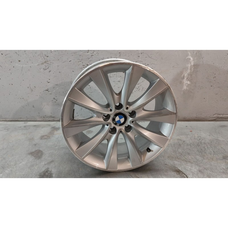 Recambio de llanta para bmw 5 gran turismo (f07) 530 d xdrive referencia OEM IAM 6851075 5 TORNILLOS 8JX18EH2 IS30