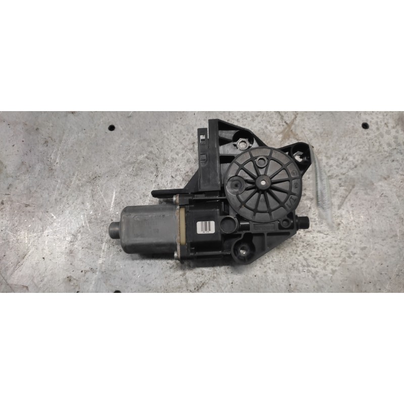 Recambio de motor elevalunas delantero derecho para ford focus lim. (cb4) 1.6 tdci cat referencia OEM IAM 0130822216 4M5T14553 - Gris 2