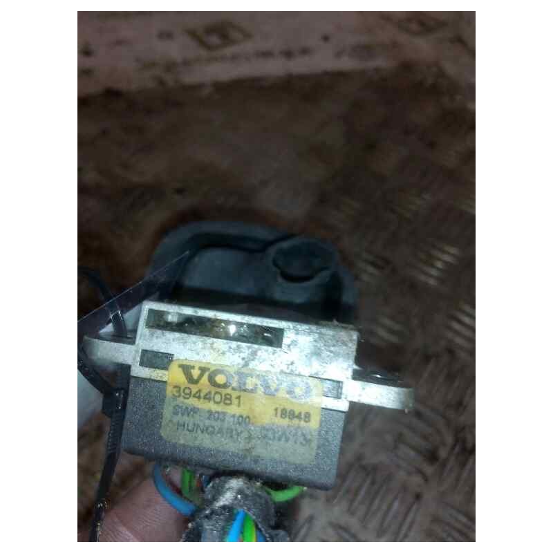 Recambio de mando limpia para volvo fh 12 2002  12.1 diesel (d12d420) referencia OEM IAM 3944081 - Blanco 2