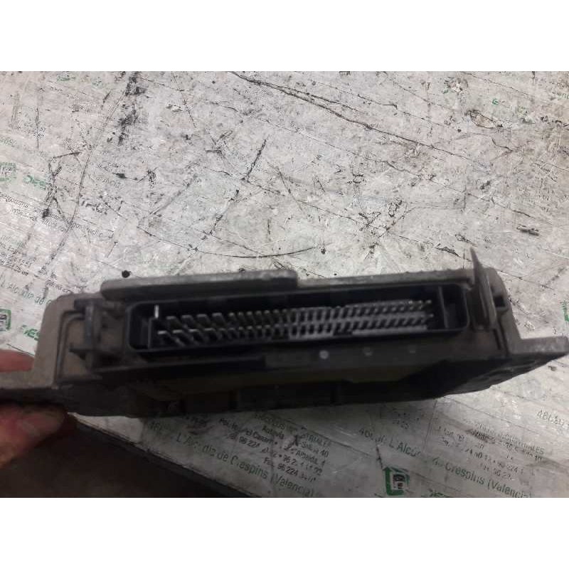 Recambio de centralita motor uce para renault megane i coach/coupe (da0) 1.6 e (daof) referencia OEM IAM 7700105979 H0M770086031 - Rojo 2