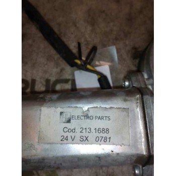 Recambio de motor elevalunas delantero izquierdo para iveco trucks eurostar ld 190 e 43 (430cv) referencia OEM IAM 2131688  