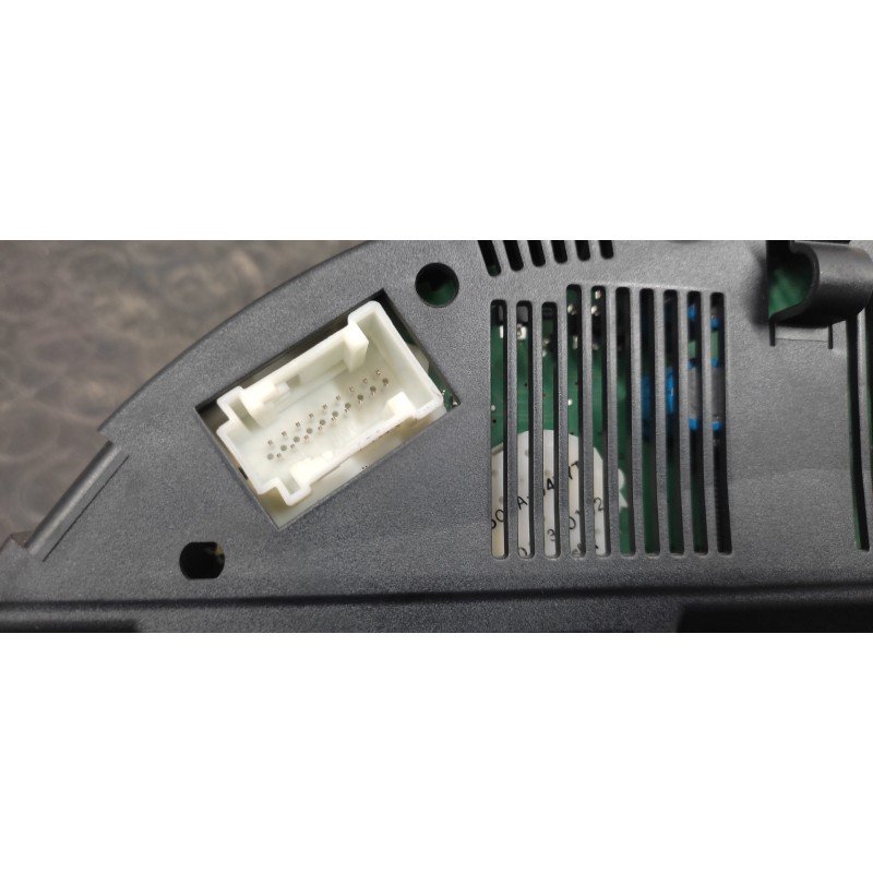 Recambio de cuadro instrumentos para mercedes-benz clase a (w169) a 180 cdi (169.007) referencia OEM IAM A1695406247 A1695403611 - Negro 4