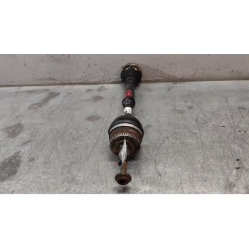 Recambio de transmision delantera derecha para volkswagen passat berlina (3b2) básico referencia OEM IAM 8D0407272AQ  