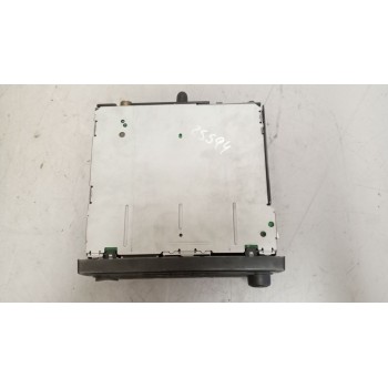 Recambio de sistema audio / radio cd para renault magnum ab diesel referencia OEM IAM 7421819272 21470404 742174444858
